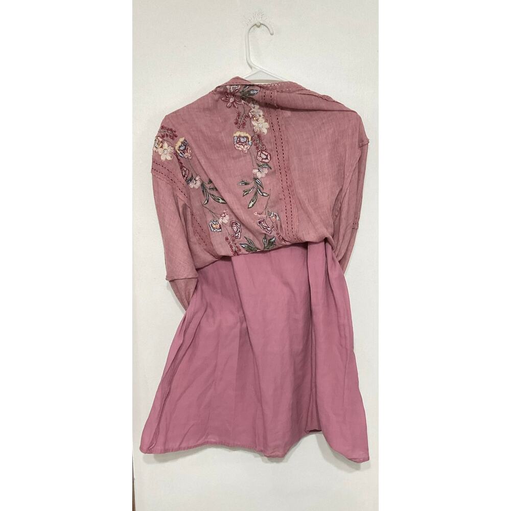 Floral Embroidered Mini Dress Size Large Keyhole Back Cotton Blend Boho - Picture 6 of 8